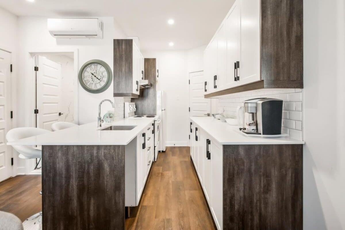 M11 Luxury 1Br Sofa Bed In The Heart Of Plateaumile-End Apartamento Montréal Exterior foto